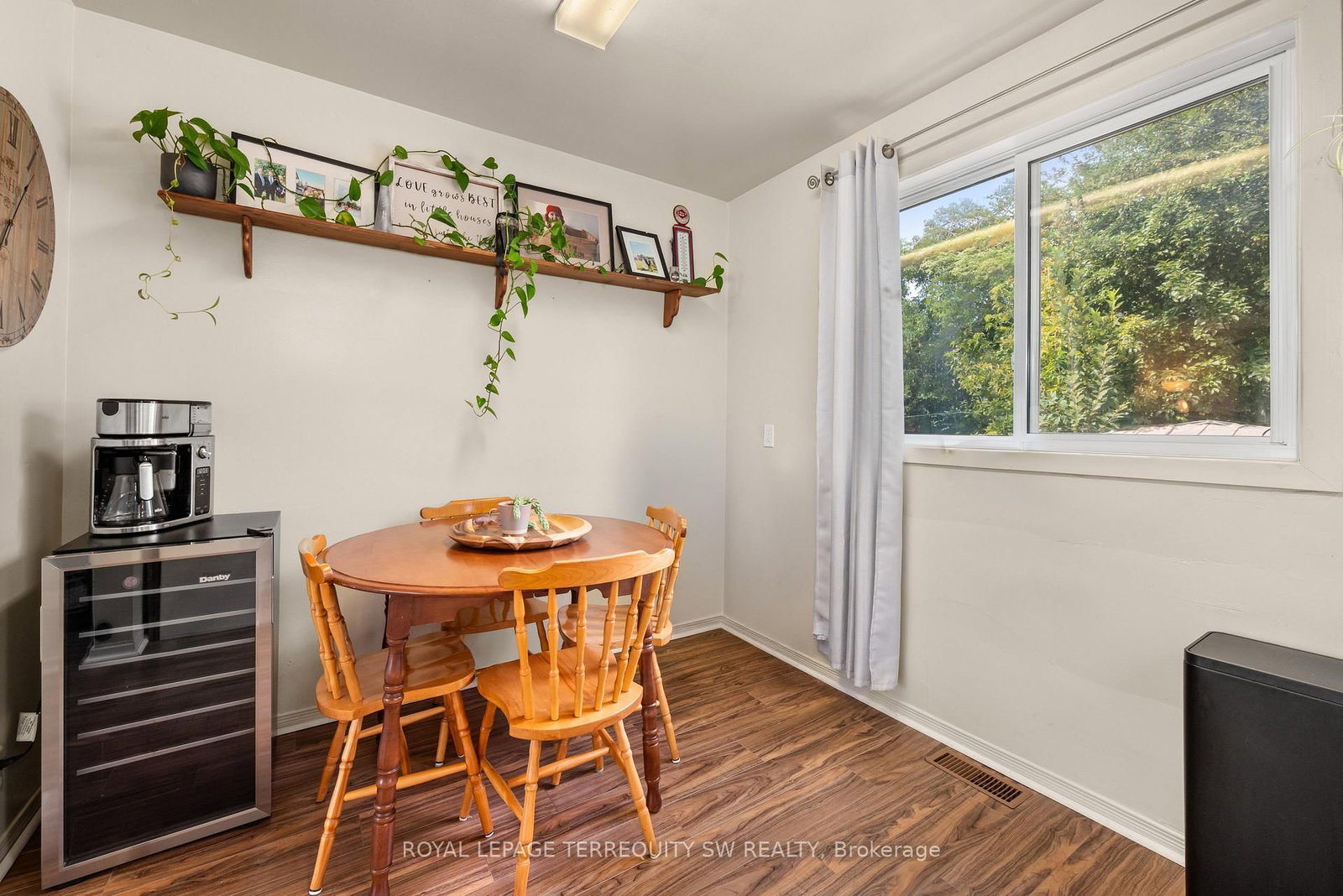 46 Northlin Park Road • Kawartha Lakes, ON photo 6