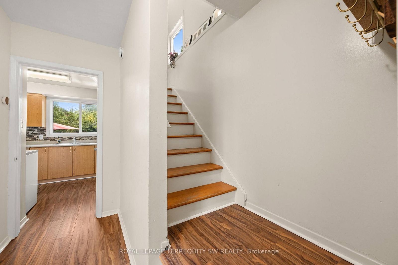 46 Northlin Park Road • Kawartha Lakes, ON photo 9