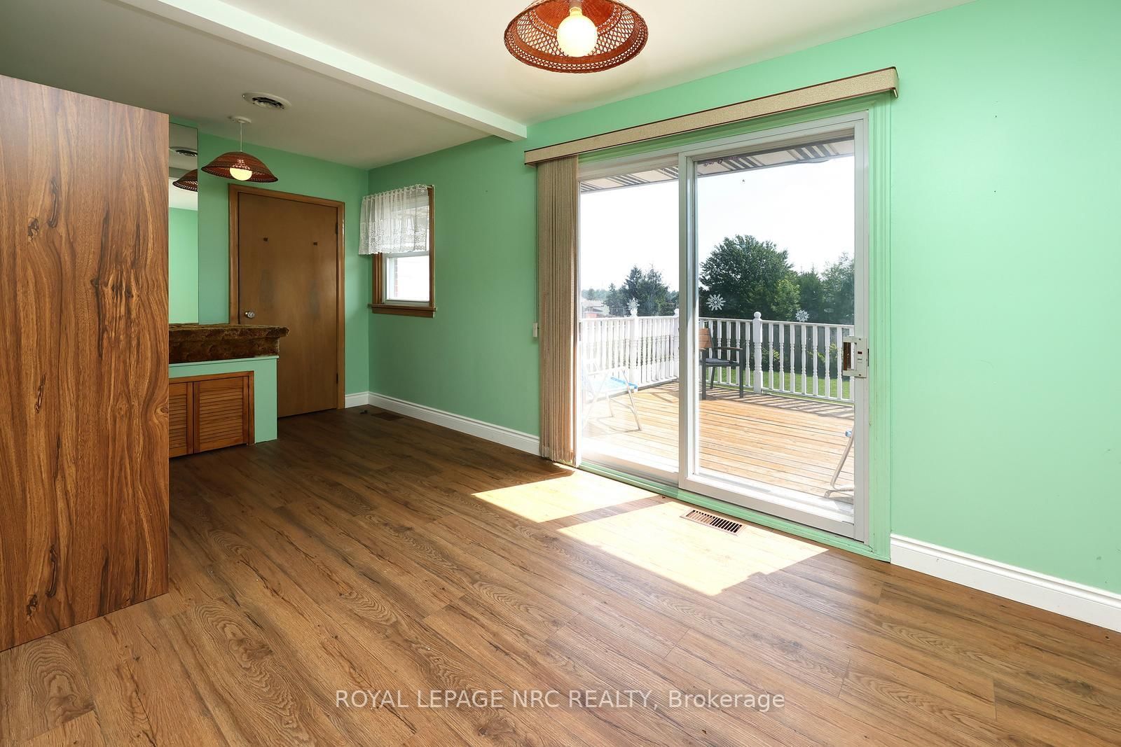 513 Ridge Road W • Grimsby, ON photo 18