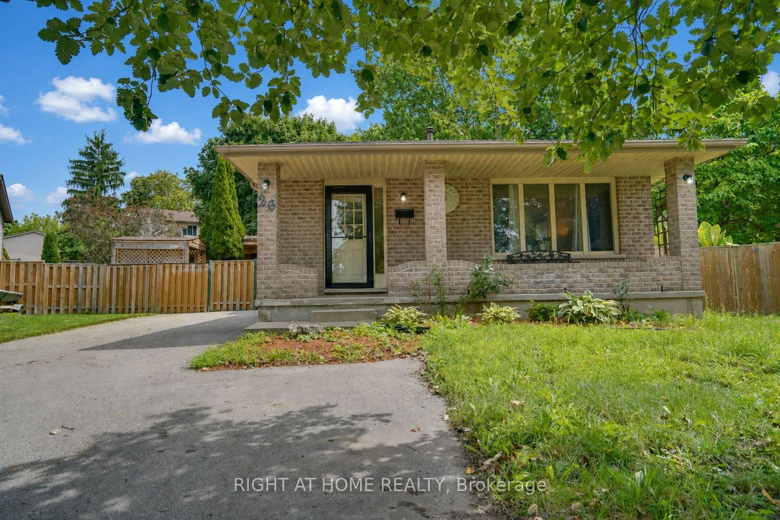 Detached House for sale at 26 Mody Court, London East, Ontario, N5Y 5G7 - East A - MLS: X13703524