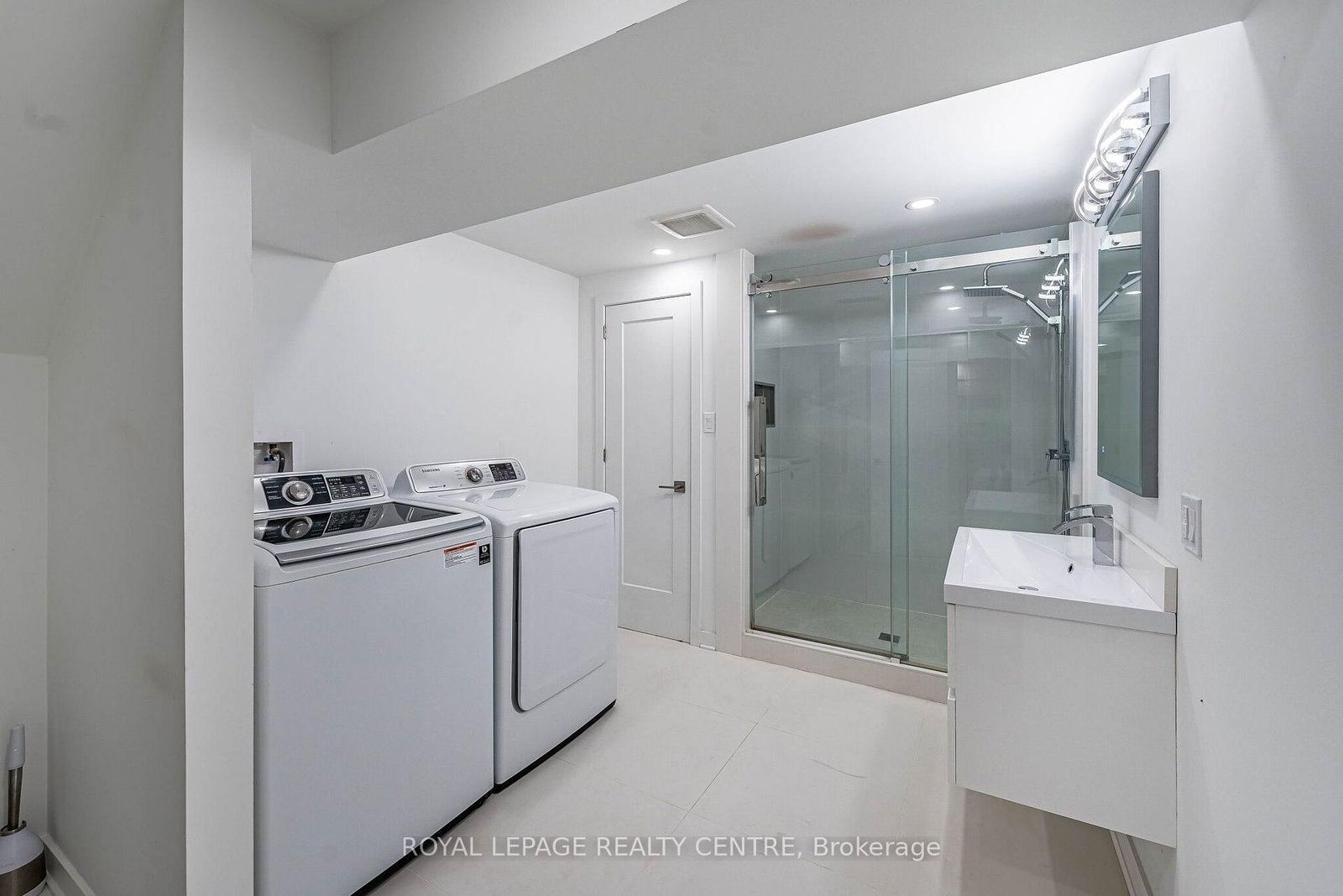 3 Vineberg Drive • Hamilton, ON photo 42