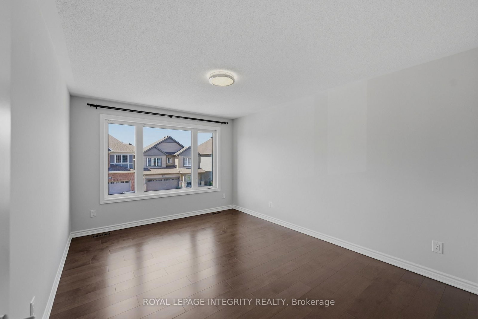 414 Aphelion Crescent • Ottawa, ON photo 32