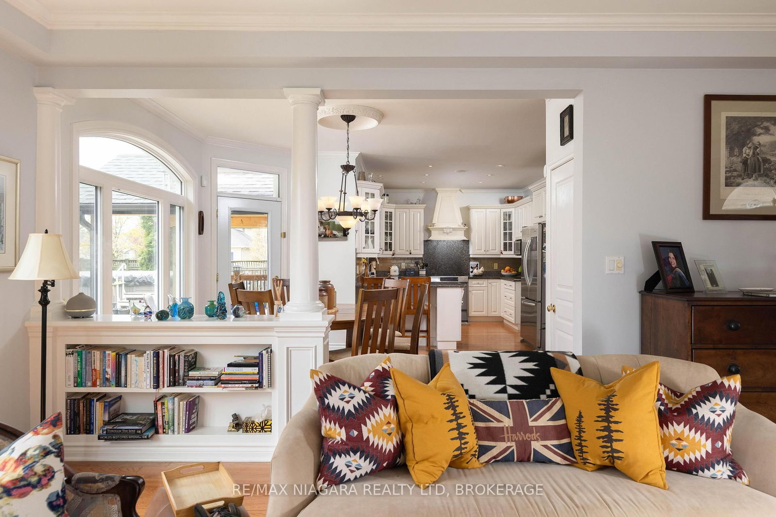 8056 Cathedral Drive • Niagara Falls, ON photo 12