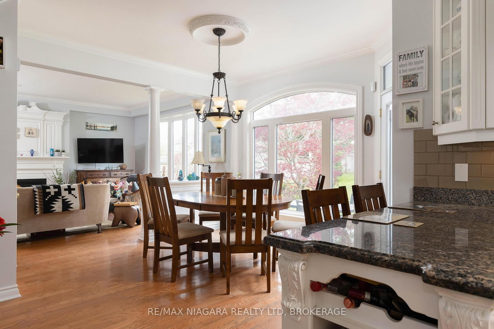 8056 Cathedral Drive • Niagara Falls, ON photo 16