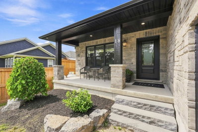 18 Geddes Street W • Minto, ON photo 2