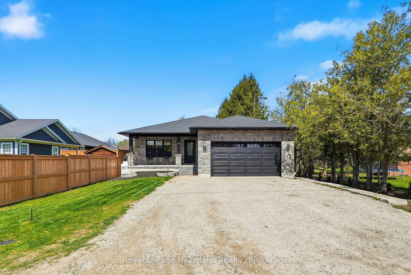 18 Geddes Street W • Minto, ON photo 5