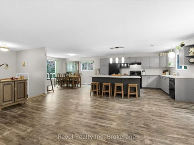1326 Echo Lake Road • Lake of Bays, ON photo 9