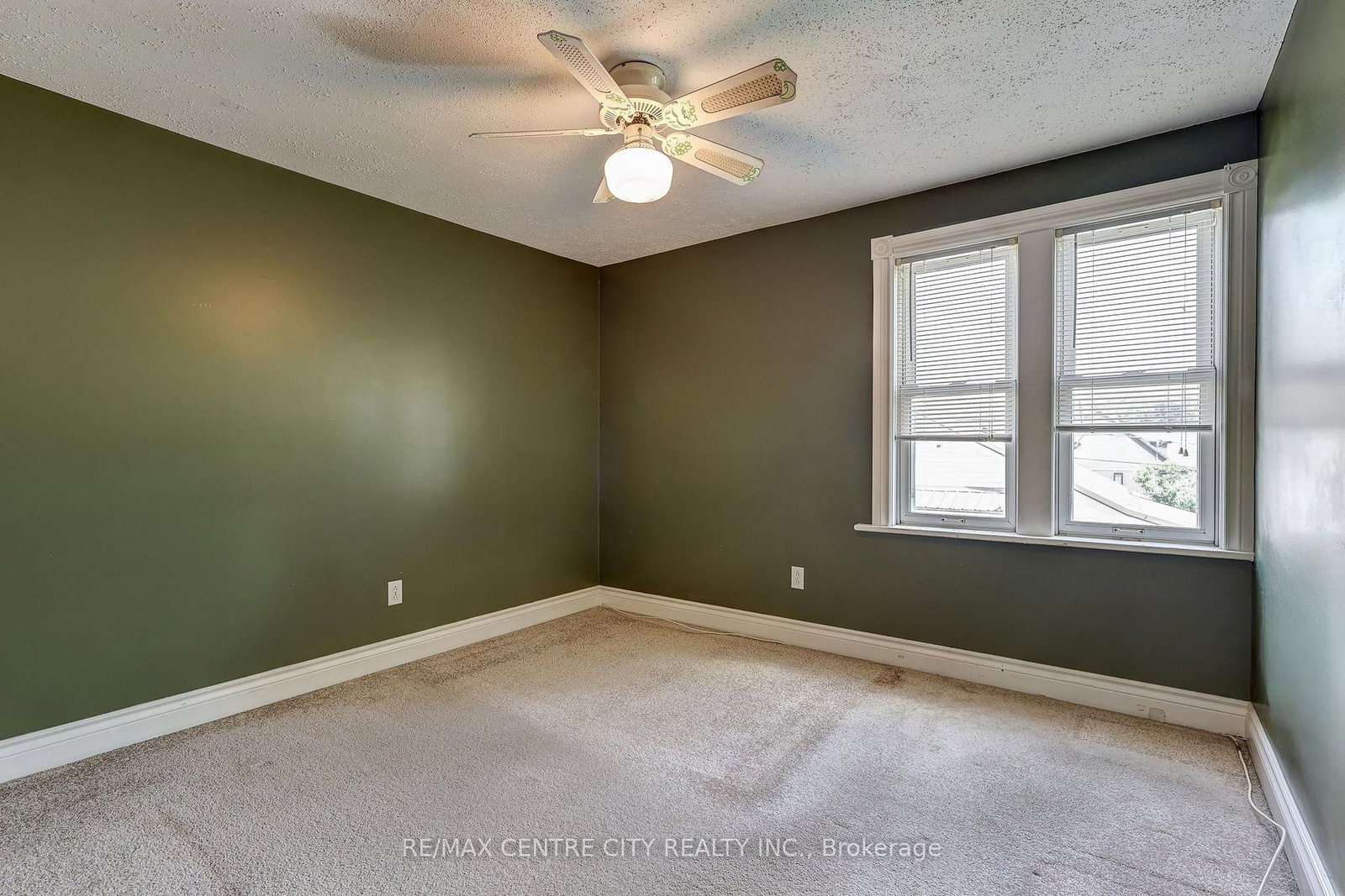 264 John Street S • Aylmer, ON photo 19