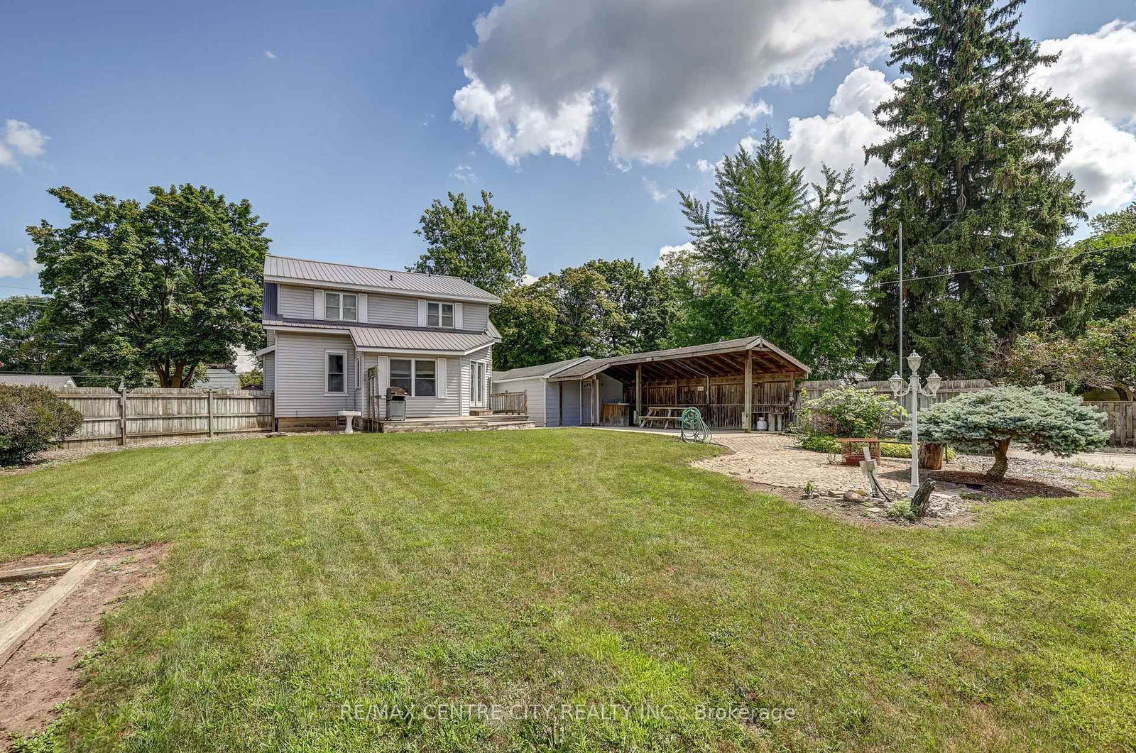 264 John Street S • Aylmer, ON photo 29