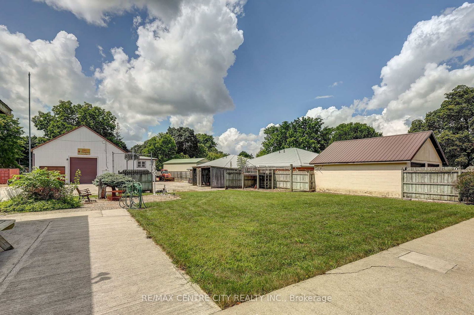 264 John Street S • Aylmer, ON photo 31
