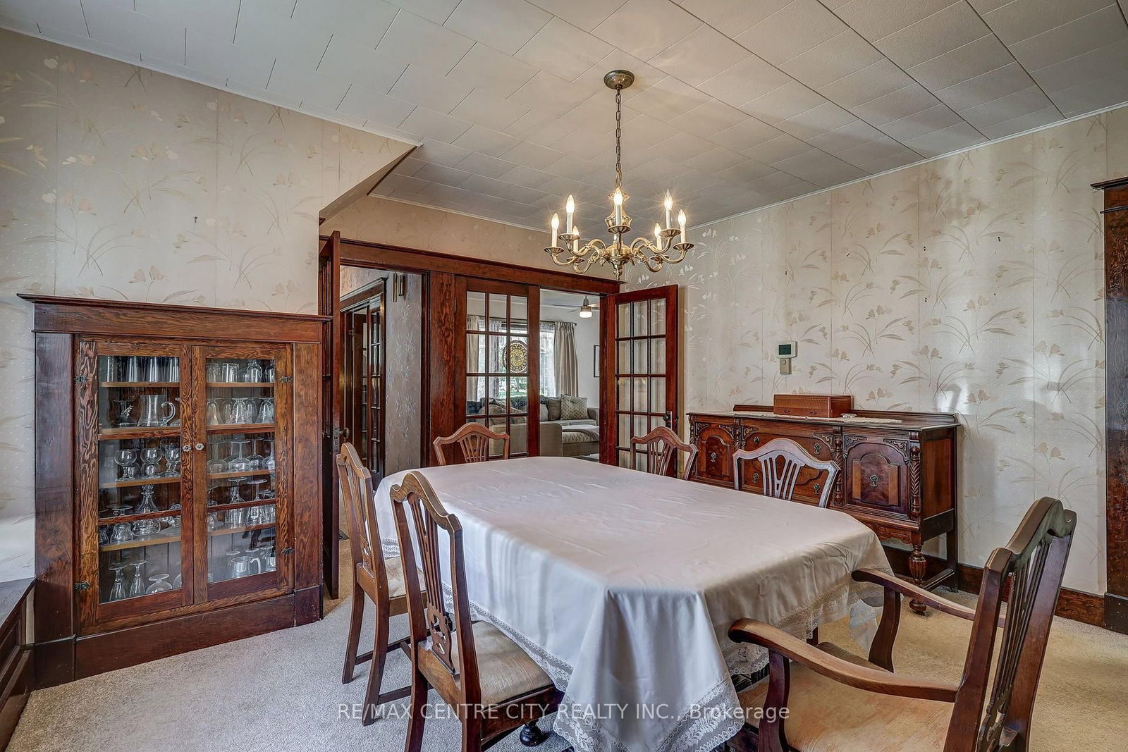264 John Street S • Aylmer, ON photo 9