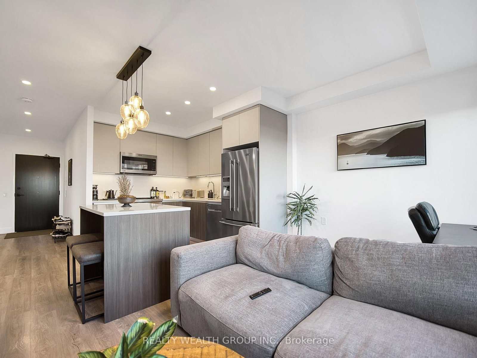 195 Hunter Street E • #409 • Peterborough, ON photo 13
