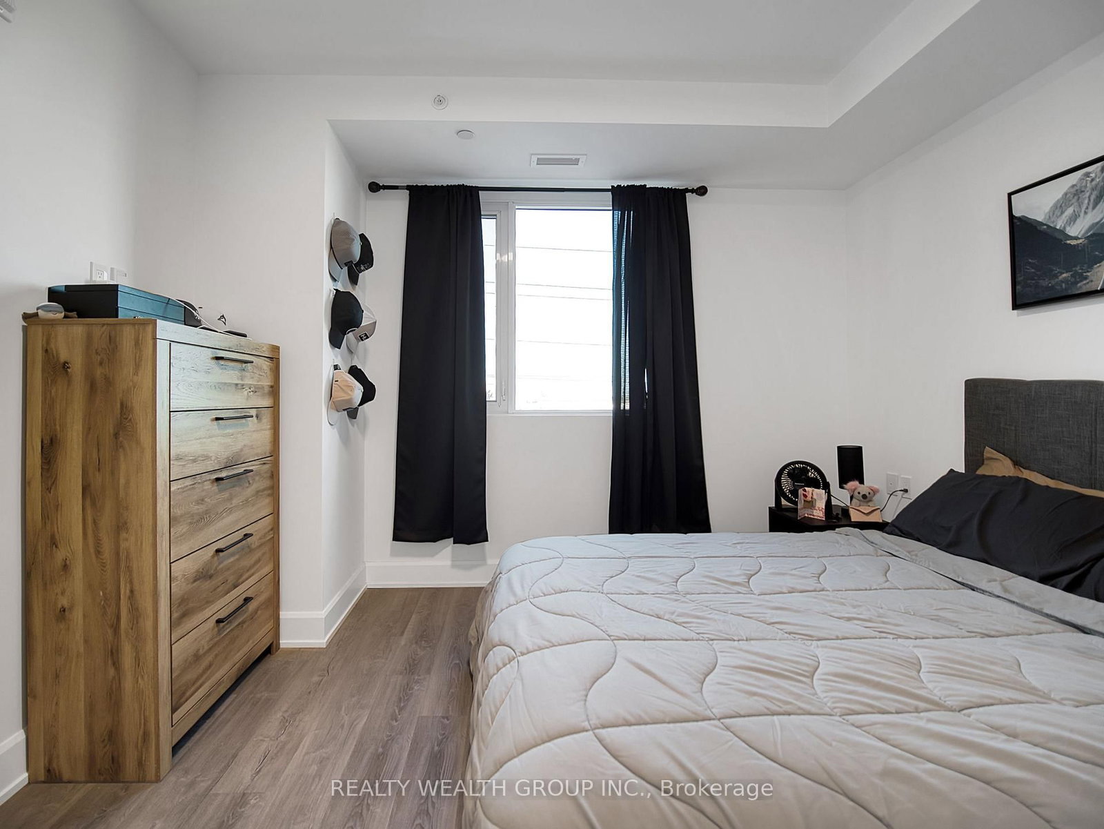 195 Hunter Street E • #409 • Peterborough, ON photo 21