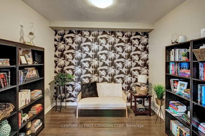 330 RIDOUT Street N • #809 • London East, ON photo 9