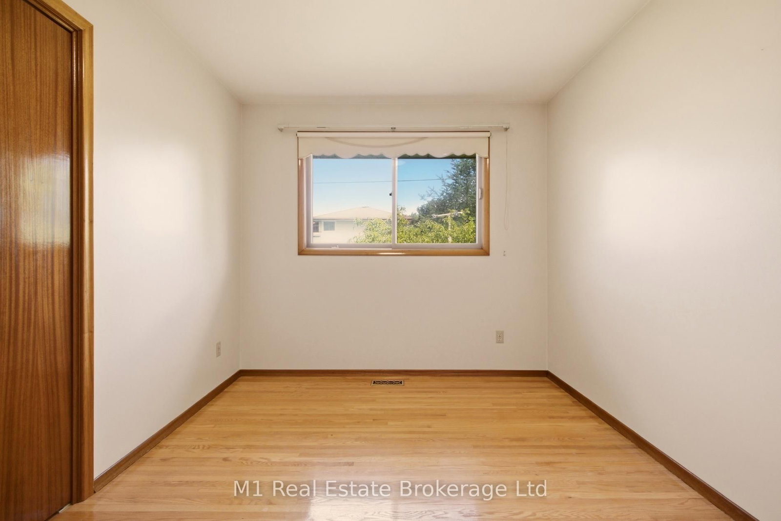 27 Palermo Crescent • Guelph, ON photo 22