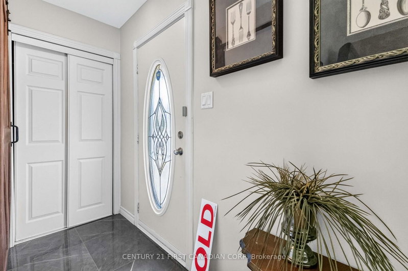 138 Harding Crescent