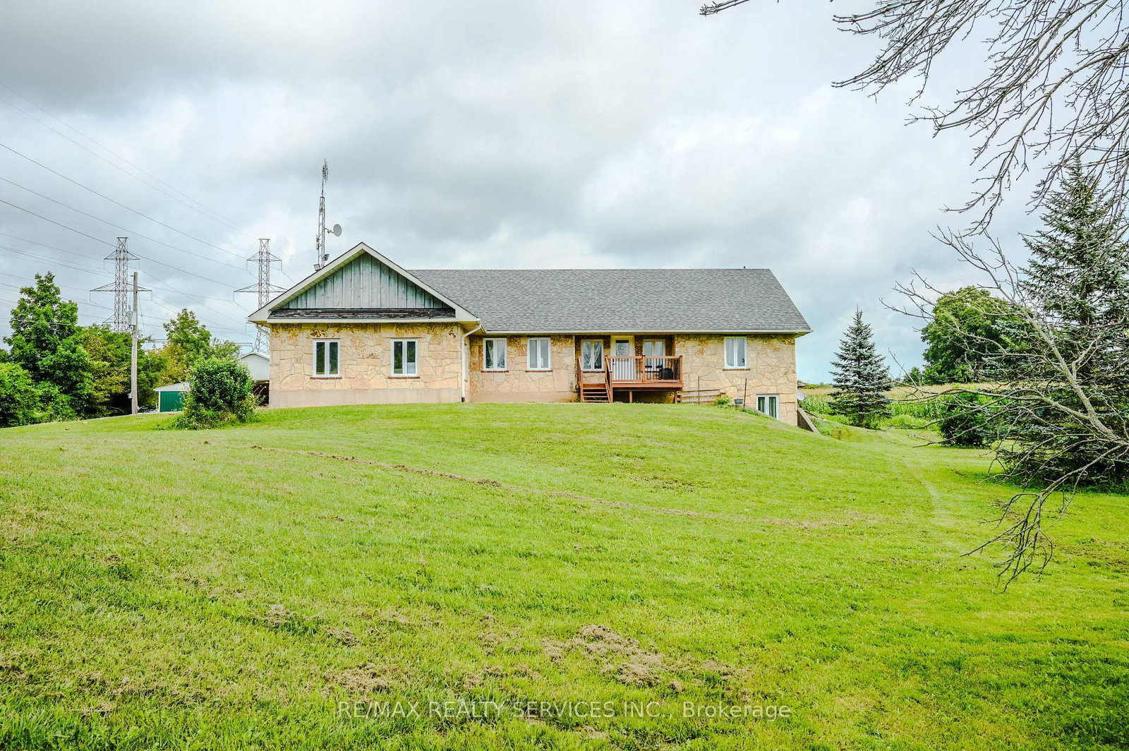 107 6th Line • Haldimand, ON photo 11