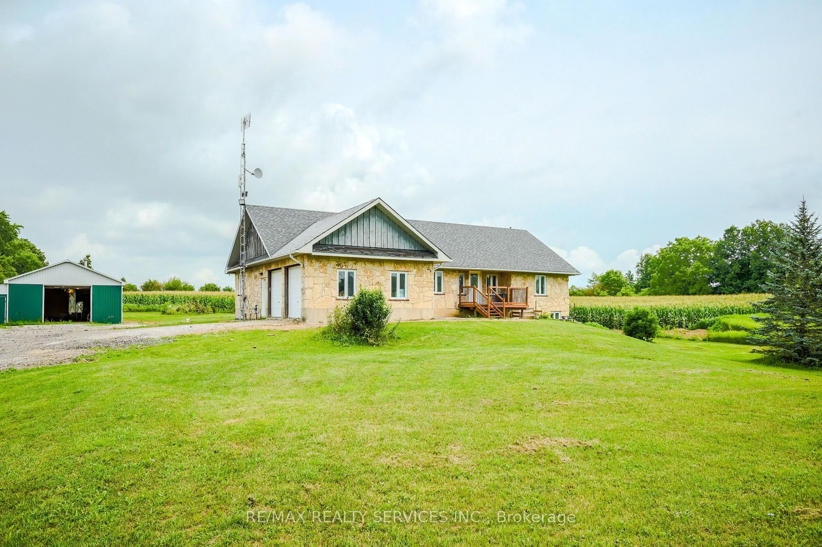 107 6th Line • Haldimand, ON photo 8