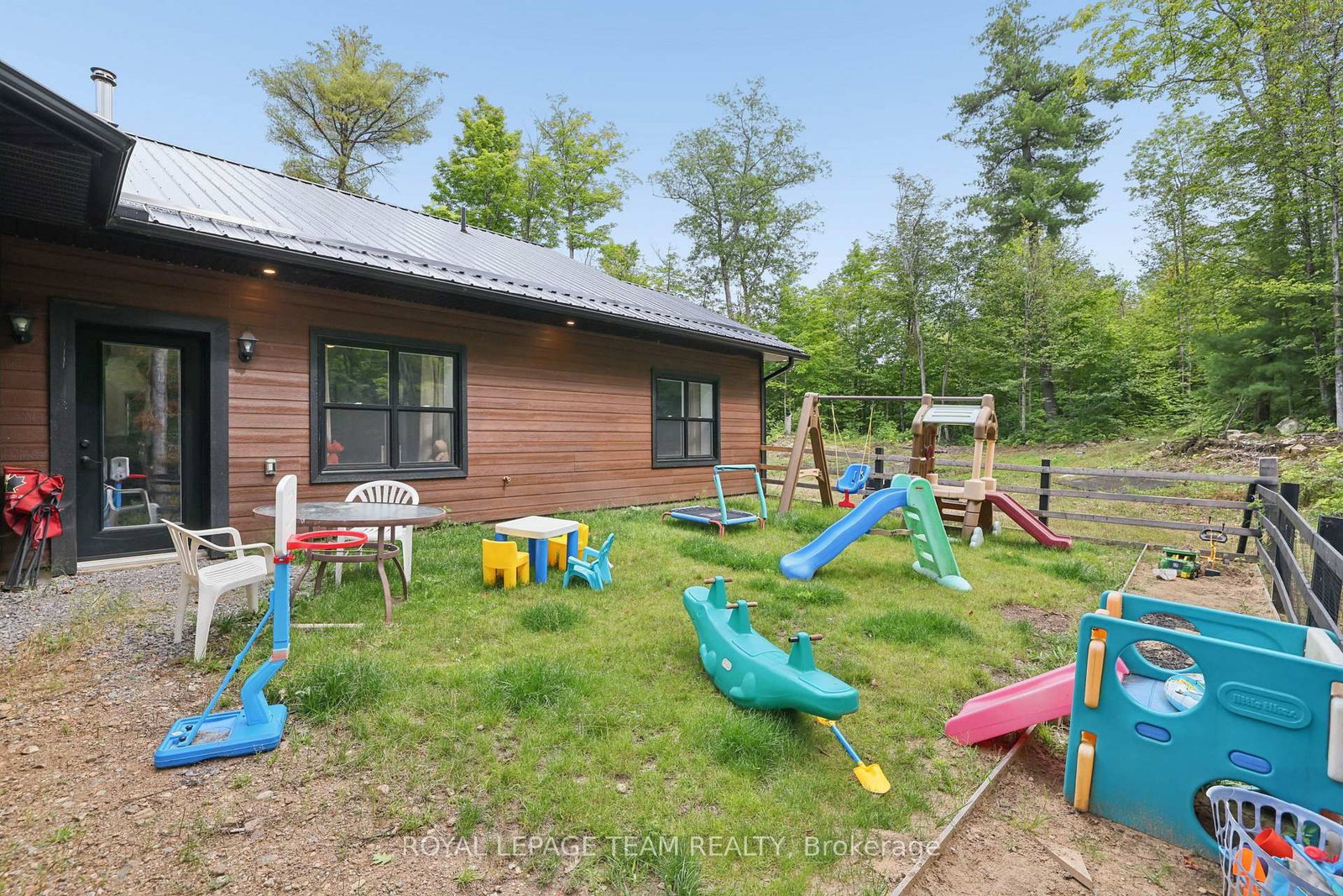 921 Ferguson Lake Road • Calabogie, ON photo 40