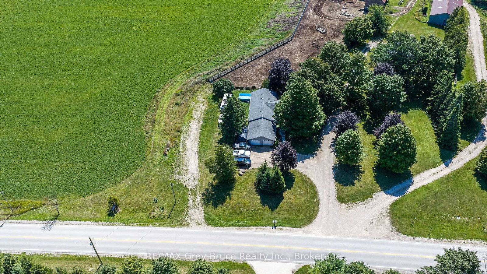 21486 Grey 16 Road • Chatsworth, ON photo 4