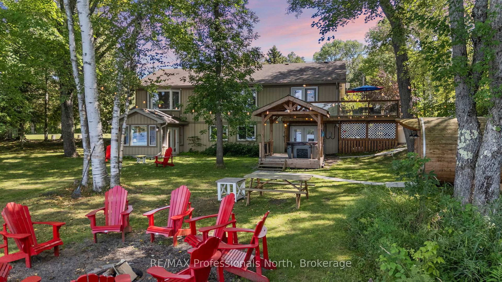 11357 Highway 118 • Dysart et al, ON photo 1