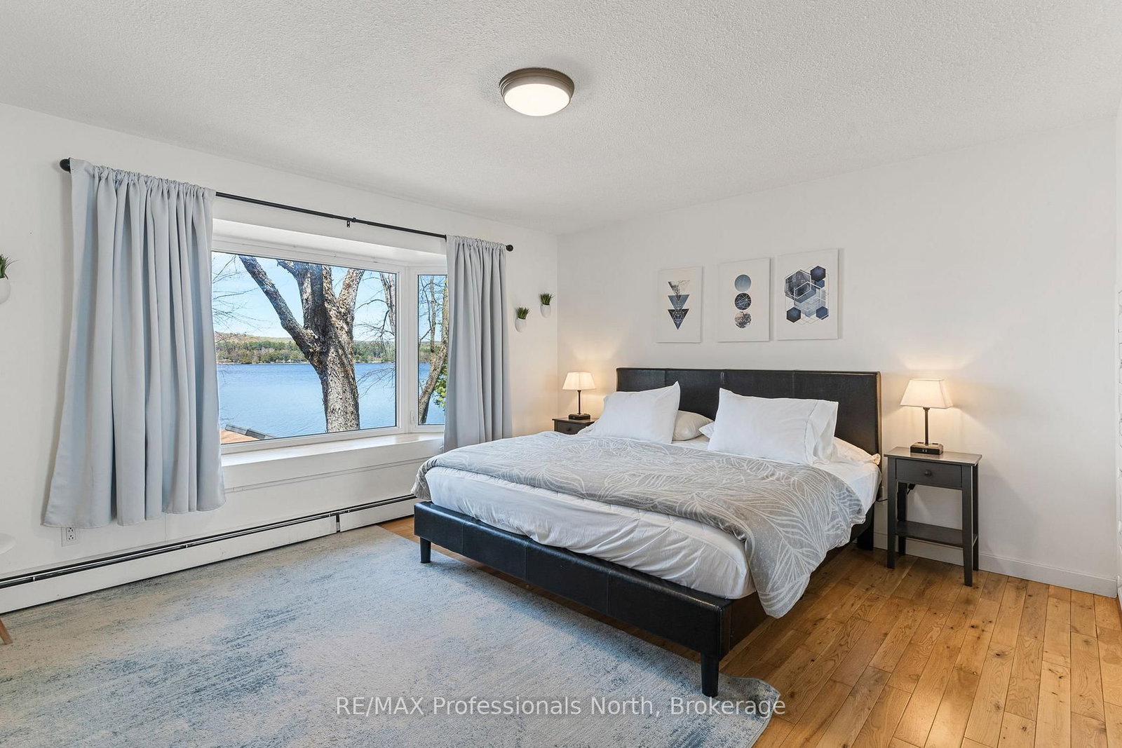 11357 Highway 118 • Dysart et al, ON photo 23
