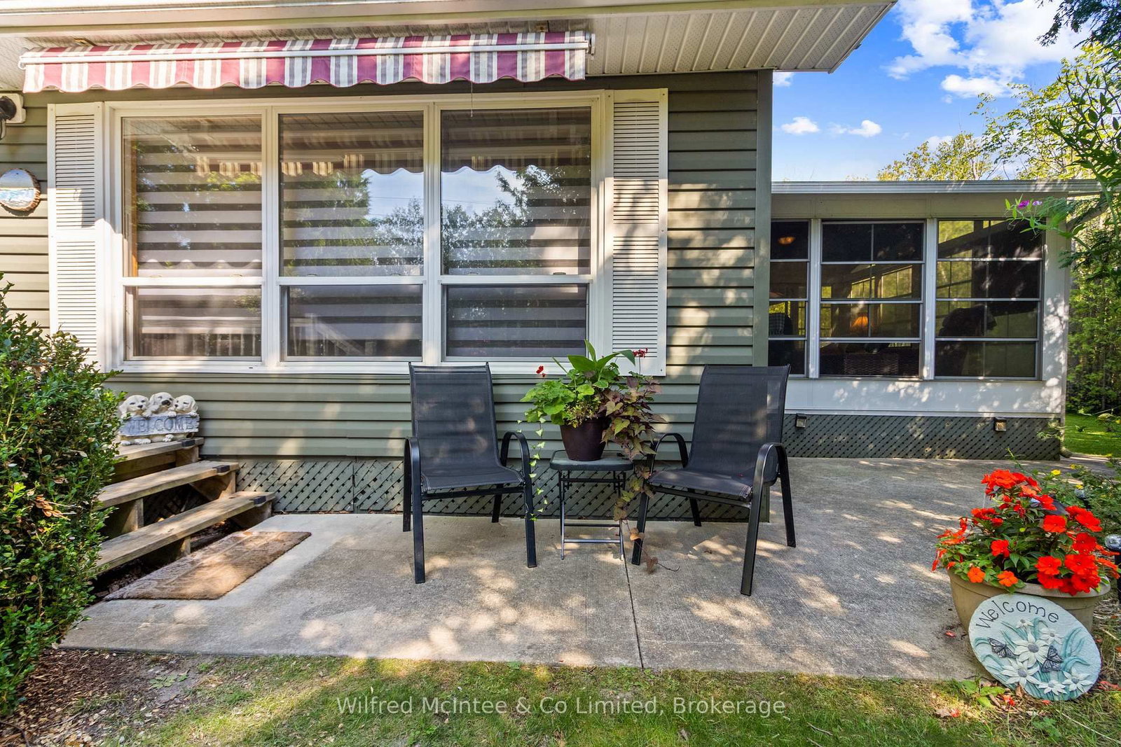32 MOHAWK Drive • Native Leased Lands, ON photo 4