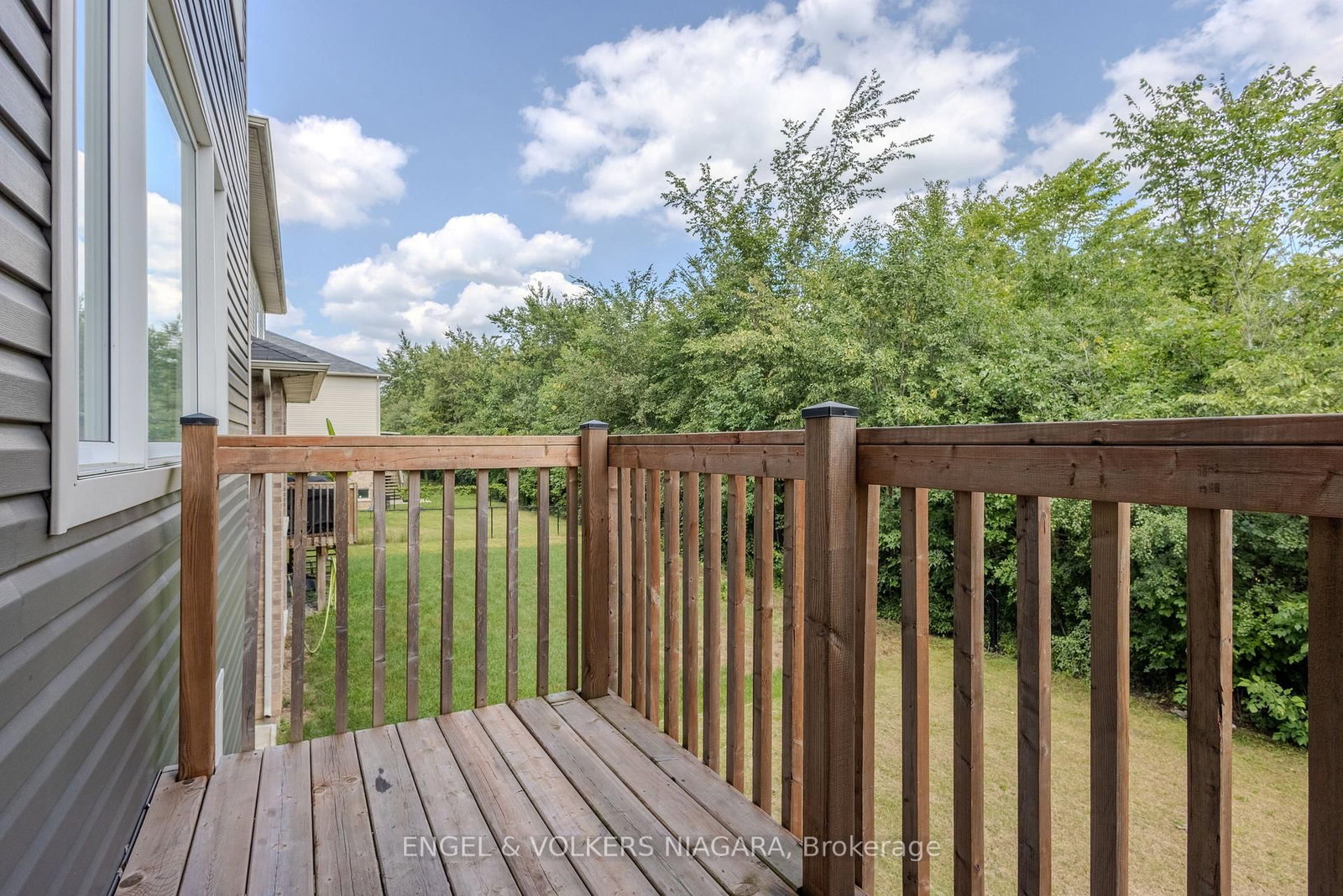 9218 White Oak Avenue • Niagara Falls, ON photo 40