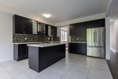 9218 White Oak Avenue • Niagara Falls, ON photo 8