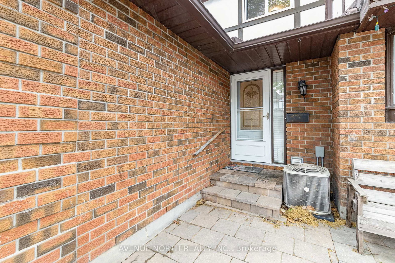1103 Millwood Court • Orleans, ON photo 2