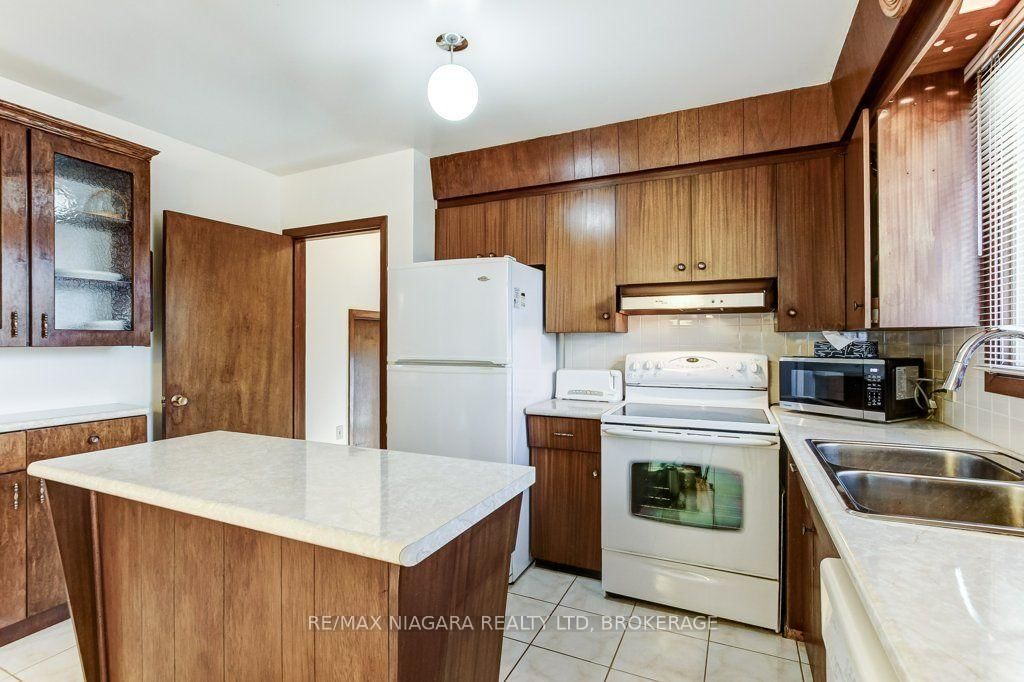 19 Eastdale Crescent • Welland, ON photo 22