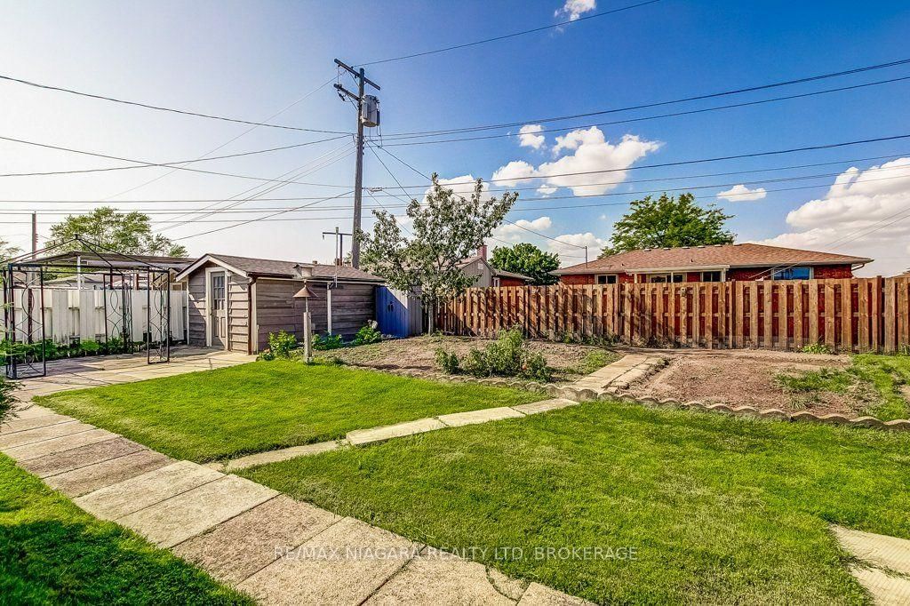 19 Eastdale Crescent • Welland, ON photo 48