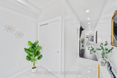 116 Bur Oak Drive • Thorold, ON photo 4