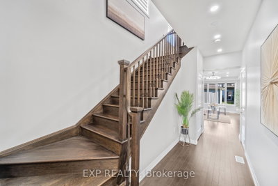 116 Bur Oak Drive • Thorold, ON photo 5