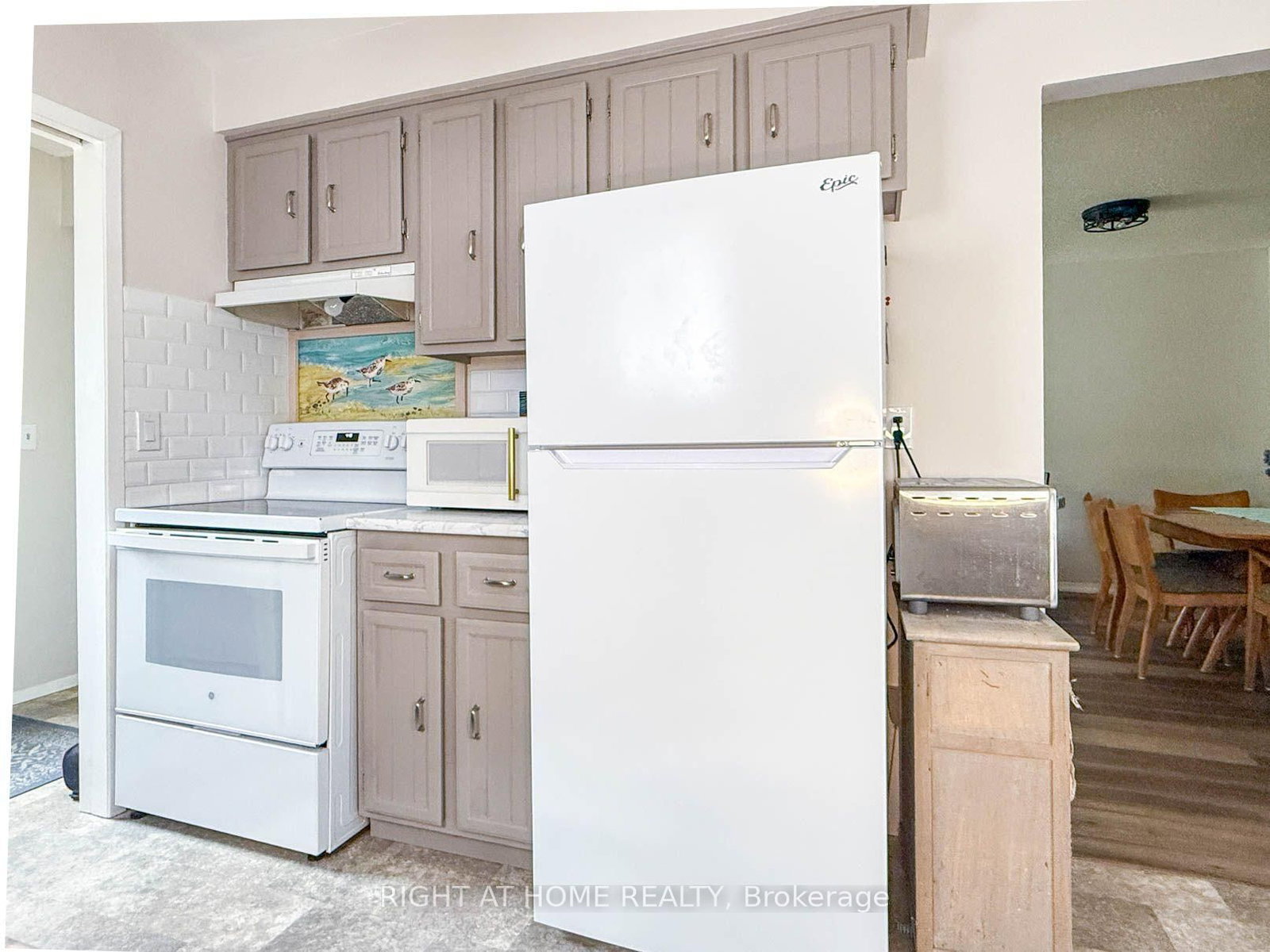 2623 Kaymar Crescent • Sarnia, ON photo 10