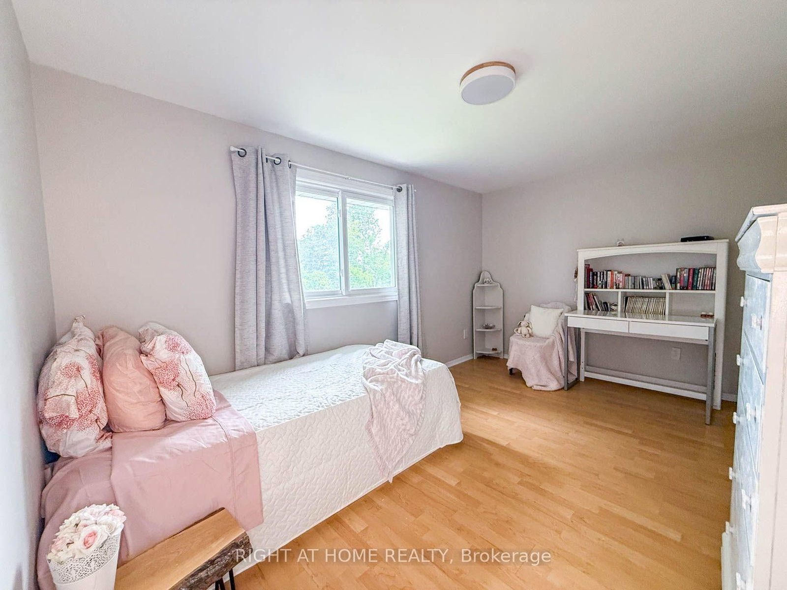 2623 Kaymar Crescent • Sarnia, ON photo 14