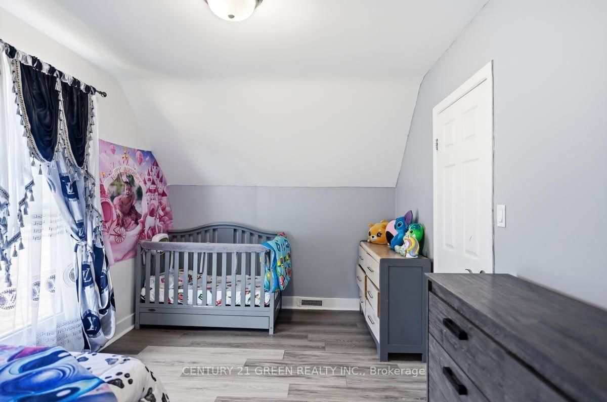 506 Niagara St Street • St. Catharines, ON photo 20