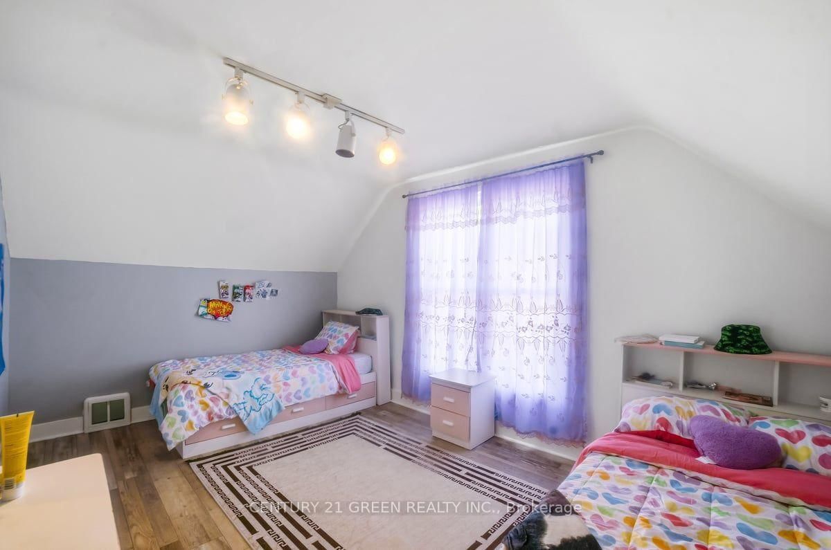 506 Niagara St Street • St. Catharines, ON photo 23
