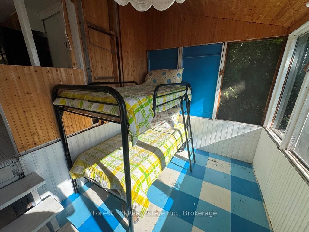 10689 Kawagama Lake WAO • Algonquin Highlands, ON photo 38