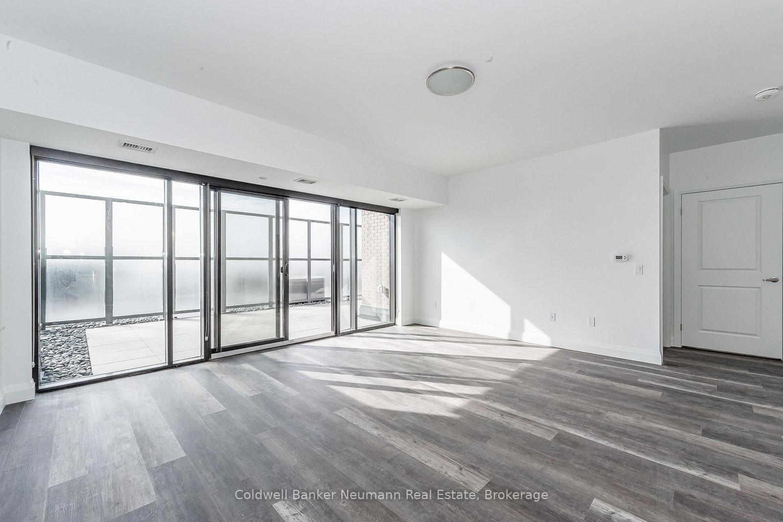 505-332 Gosling Gdns, Guelph, view 4