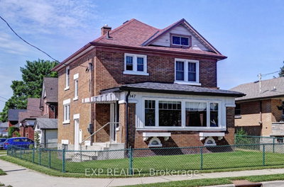 147 Courtland Ave E - Photo 1