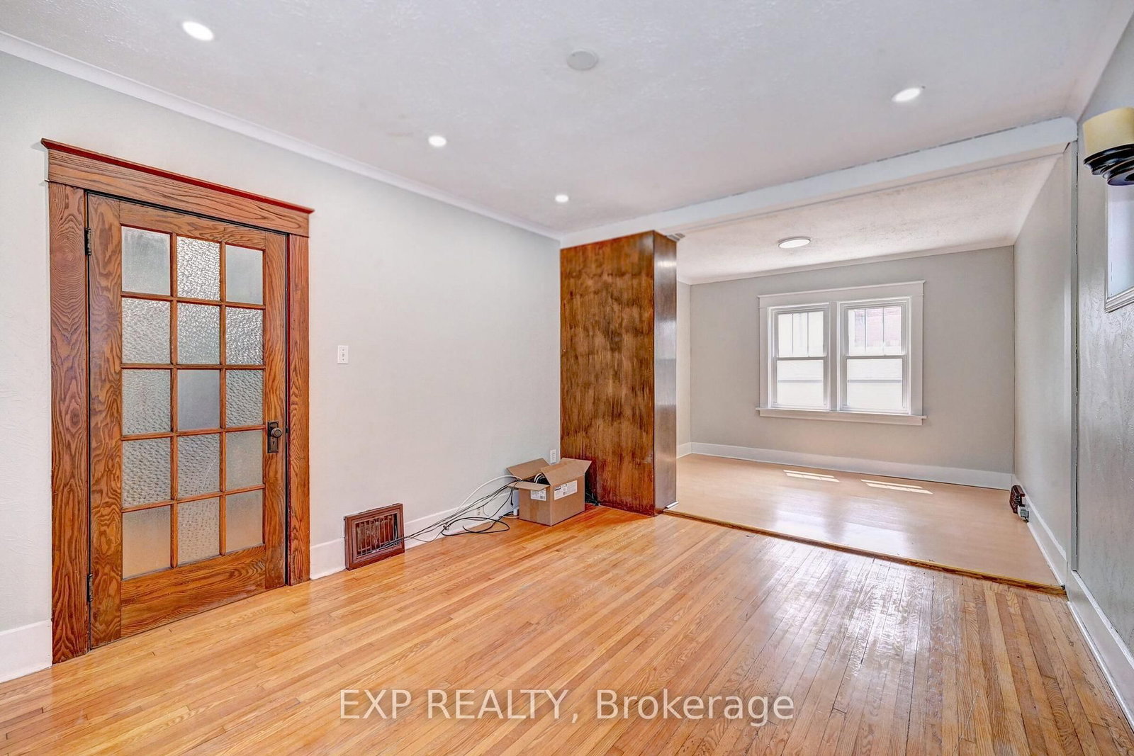 147 Courtland Avenue E • Kitchener, ON photo 12
