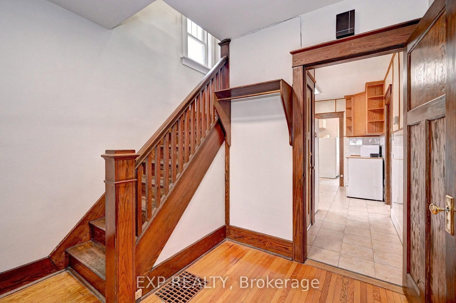 147 Courtland Avenue E • Kitchener, ON photo 19