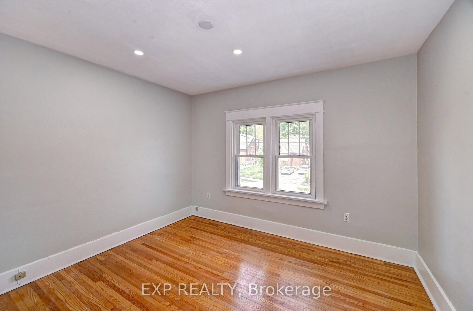 147 Courtland Avenue E • Kitchener, ON photo 22