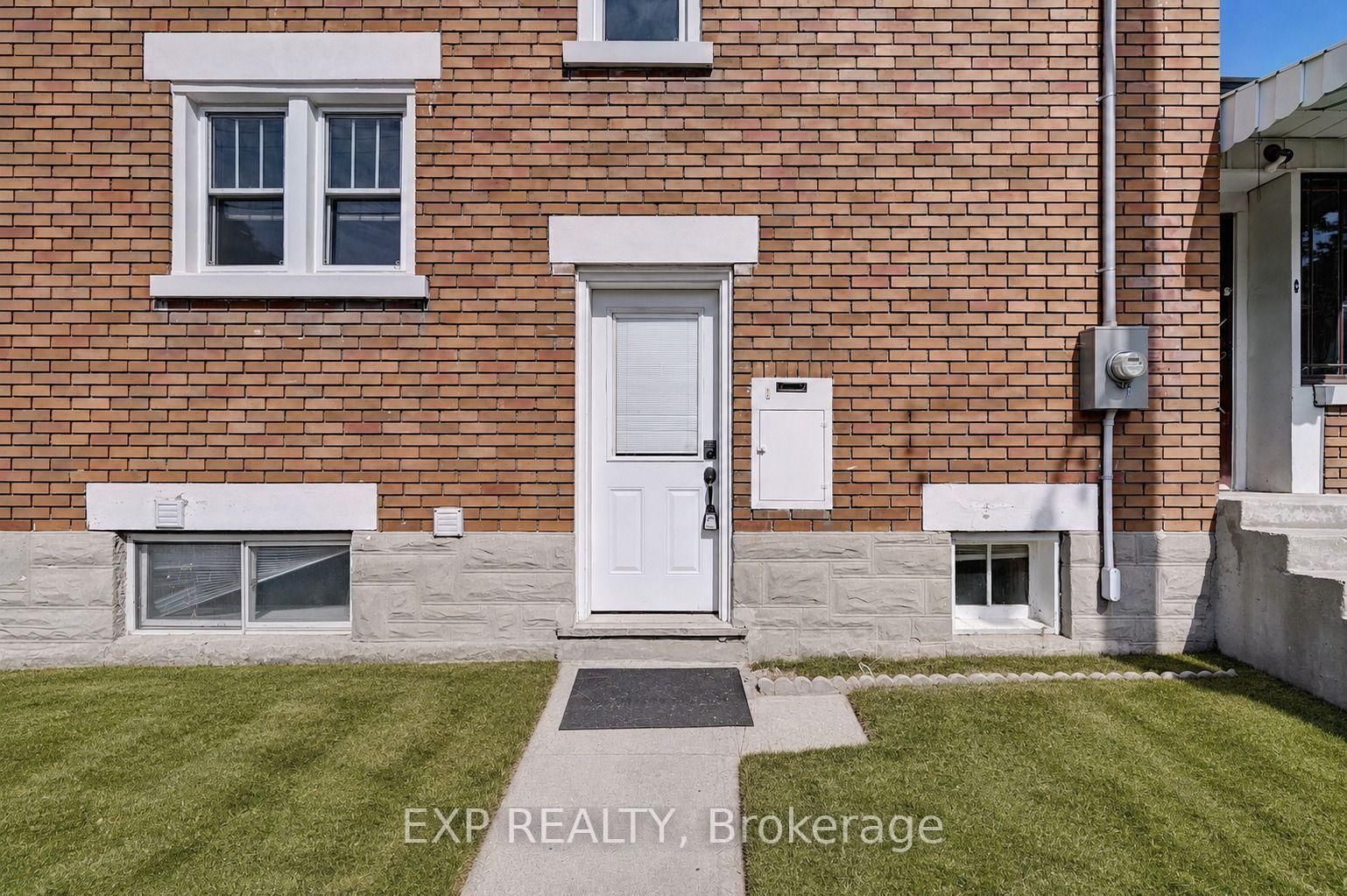 147 Courtland Avenue E • Kitchener, ON photo 3