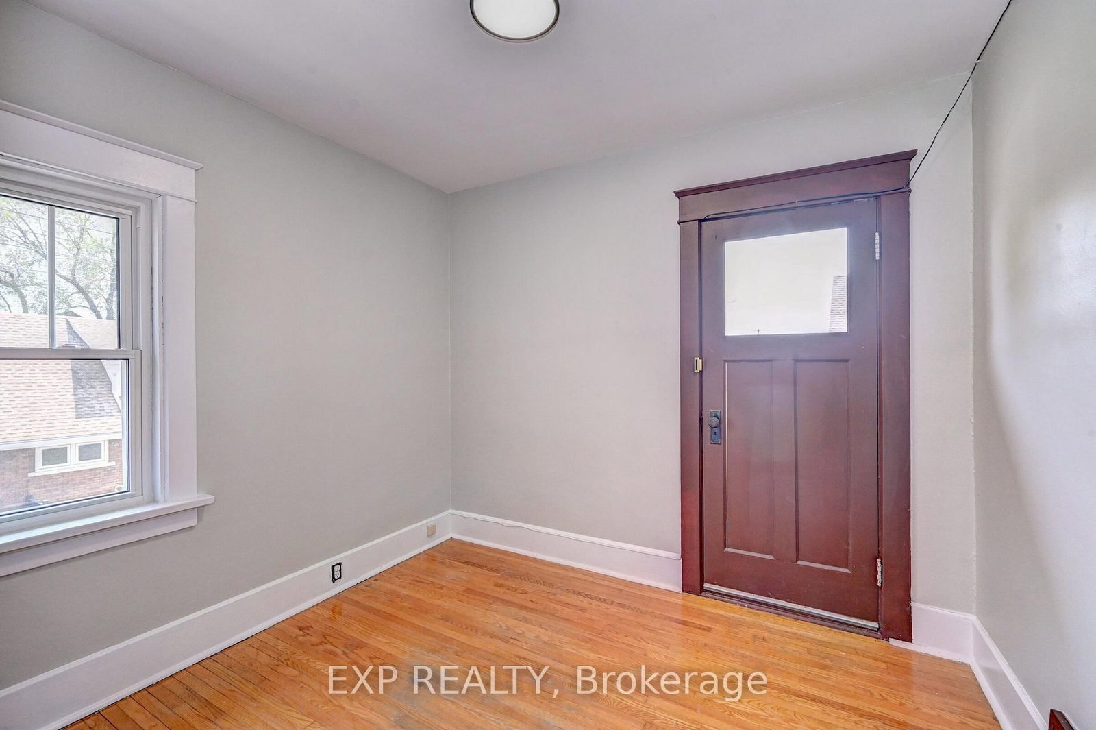147 Courtland Avenue E • Kitchener, ON photo 30