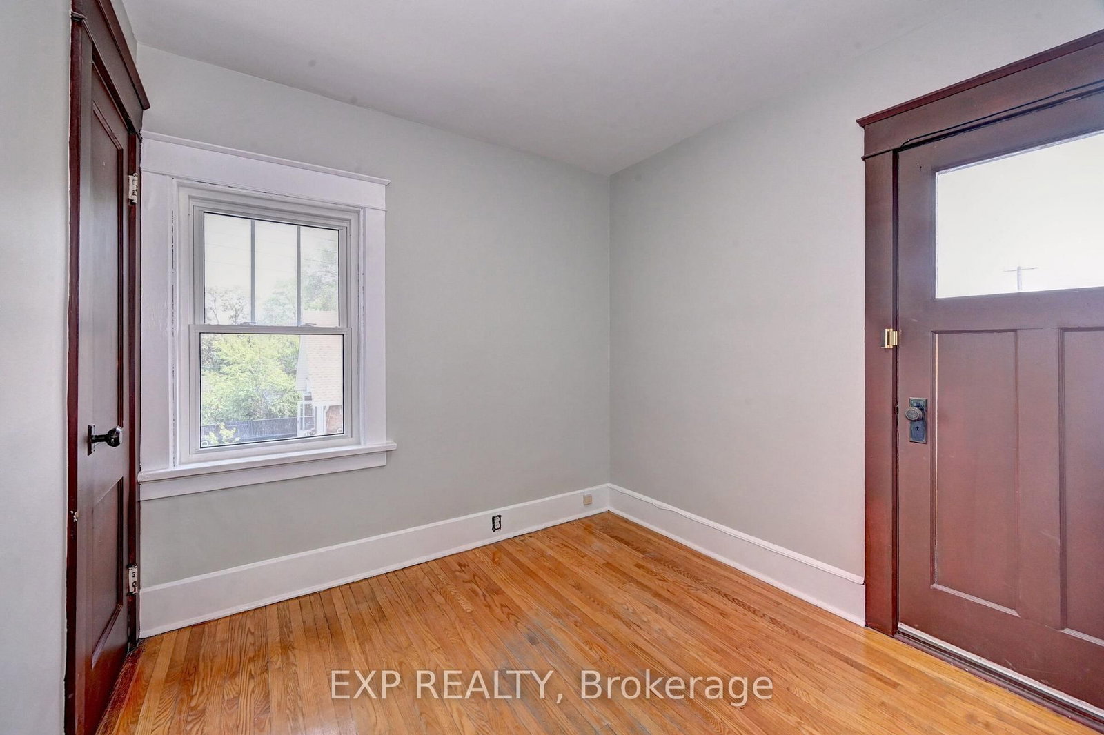 147 Courtland Avenue E • Kitchener, ON photo 31