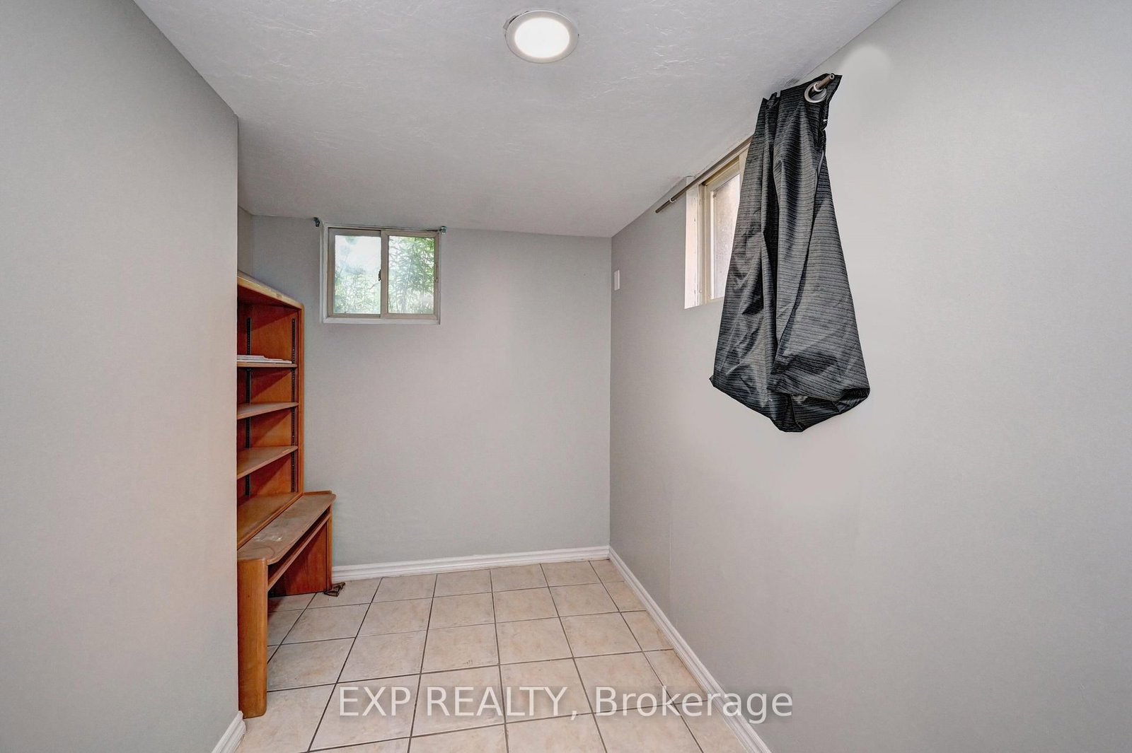 147 Courtland Avenue E • Kitchener, ON photo 38