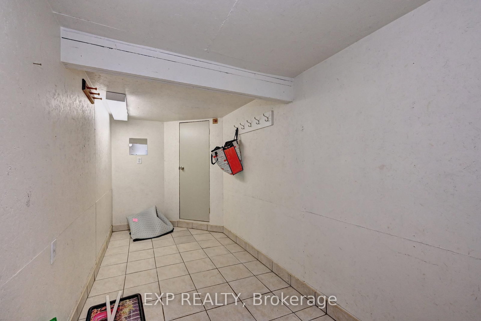 147 Courtland Avenue E • Kitchener, ON photo 47
