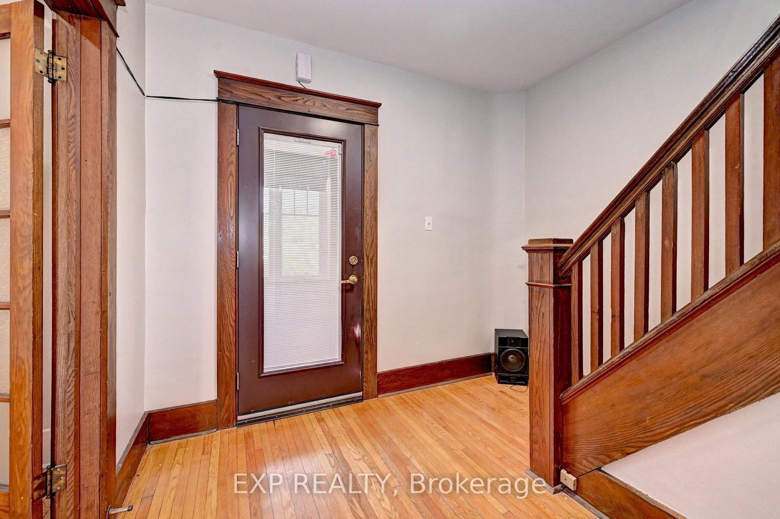 147 Courtland Avenue E • Kitchener, ON photo 6